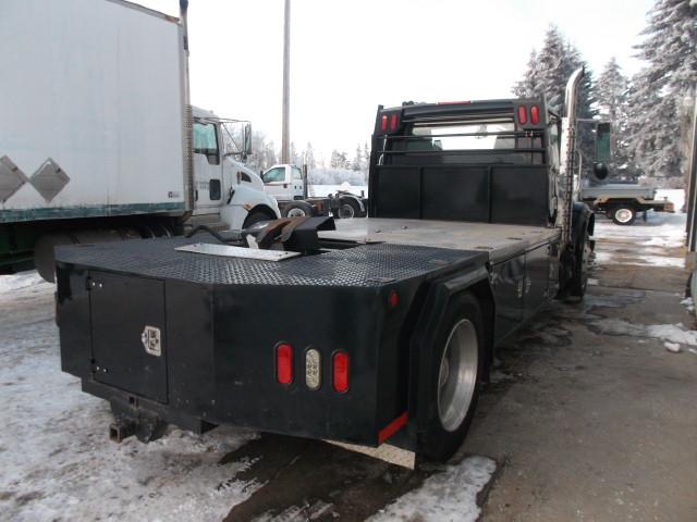 Image #2 (2001 INTERNATIONAL 4700 LOW PRO SPORT CHASSIS DECK TRUCK)
